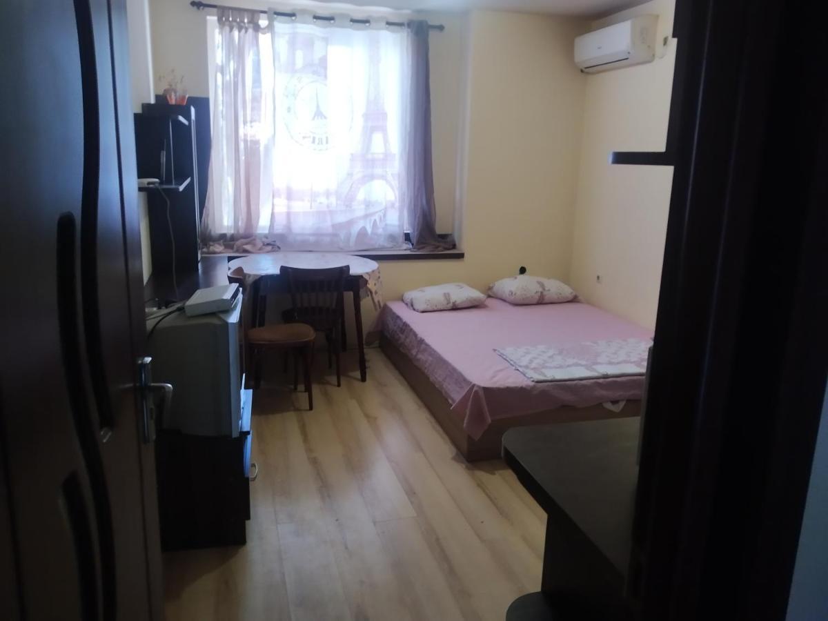 Apartmen Xan Malamir Várna Kültér fotó