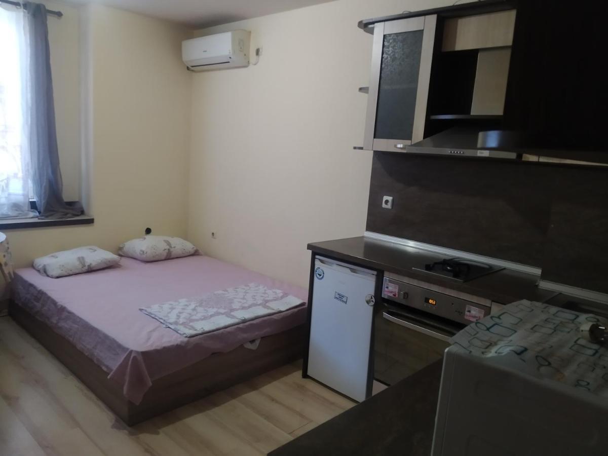 Apartmen Xan Malamir Várna Kültér fotó