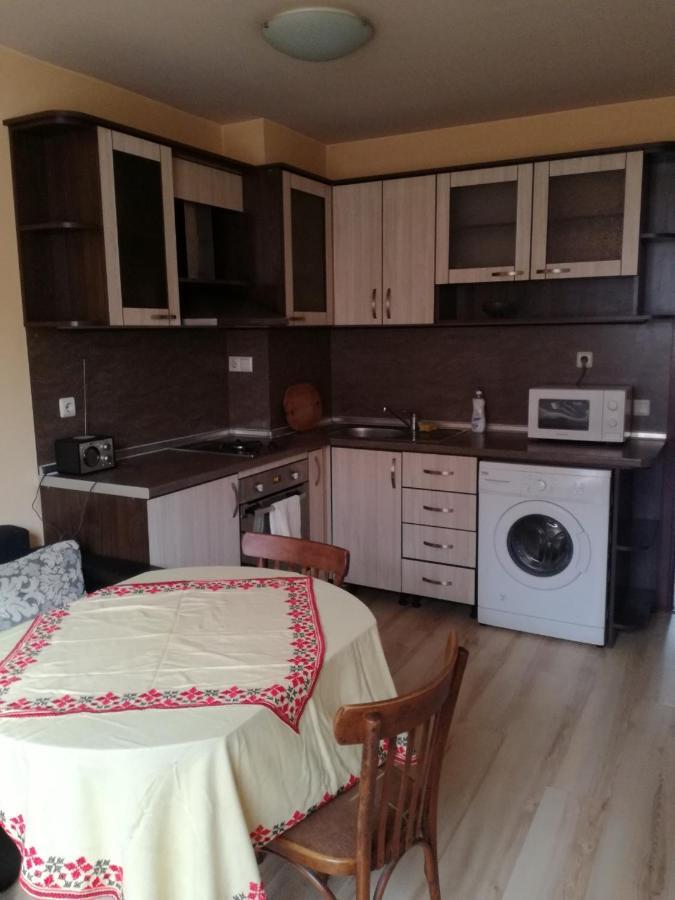Apartmen Xan Malamir Várna Kültér fotó